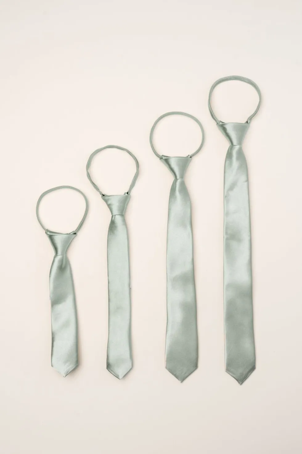 Boys Max Tie in Sage
