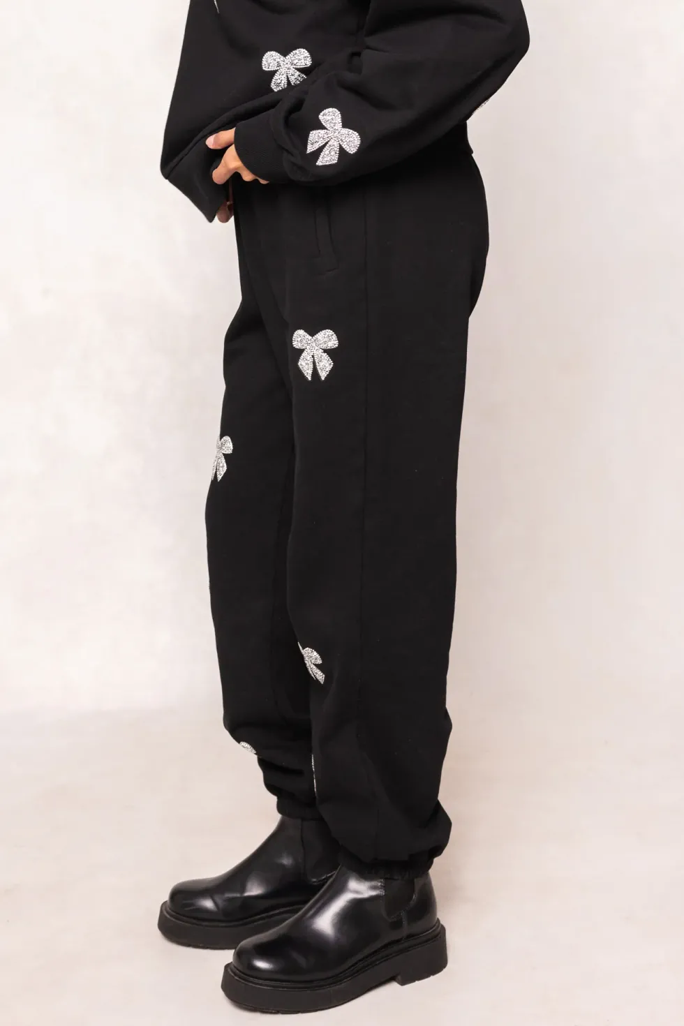 Micah Jogger Sweatpants in Black