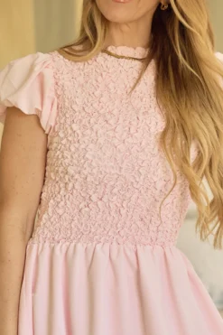 Tori Dress in Light Pink